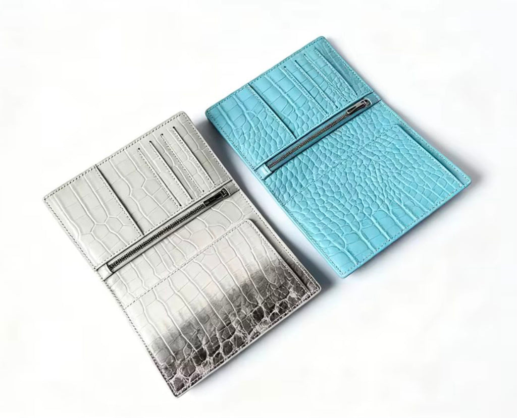 VNTY Passport Holder